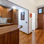 Ht Bilo Testaccio Apartment